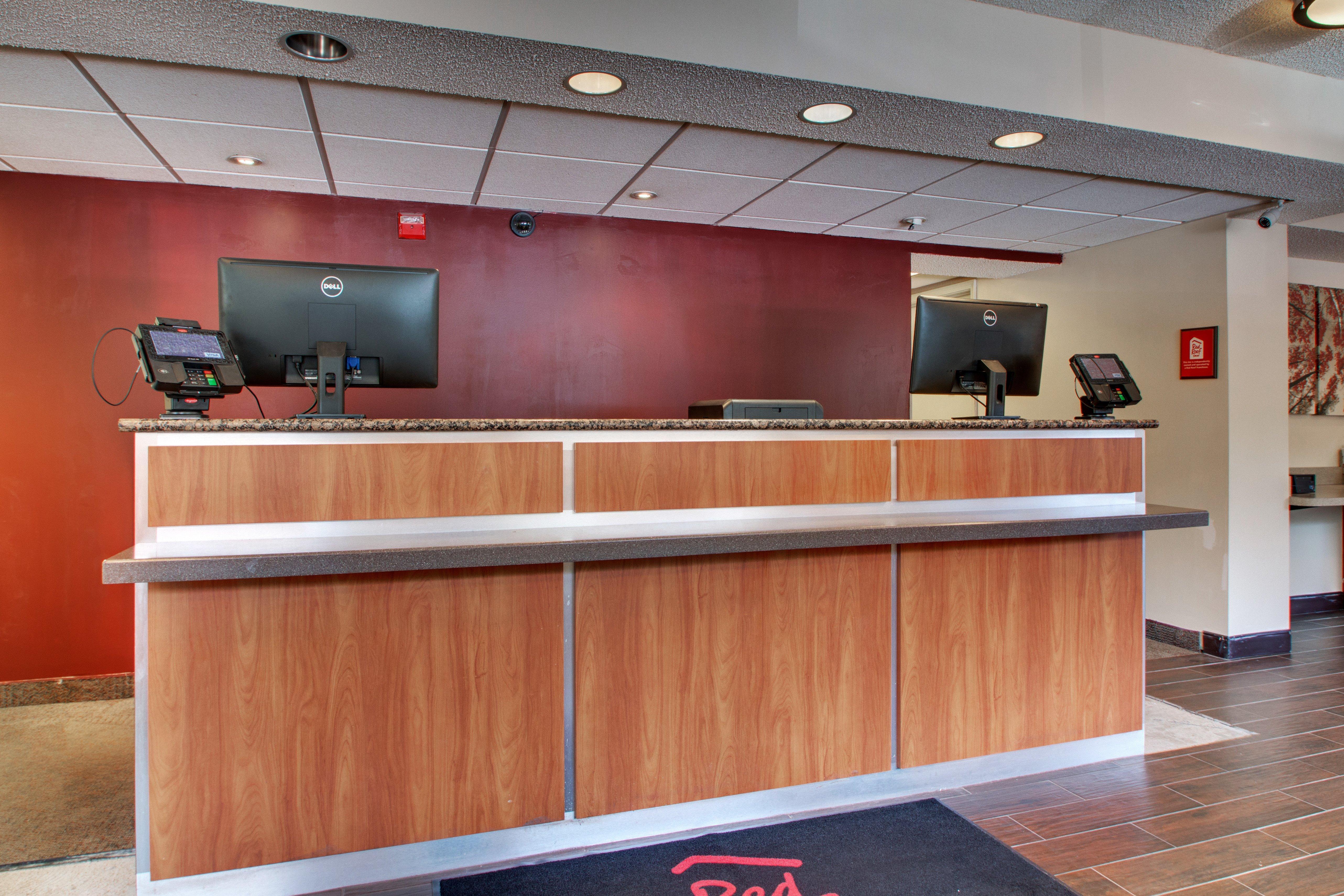 Red Roof Inn St Louis - Westport - Maryland Heights Ascalon Exterior photo